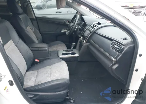 2012 Toyota Camry Se z USA, uszkodzony, nr VIN 4T1BF1FK6CU563651